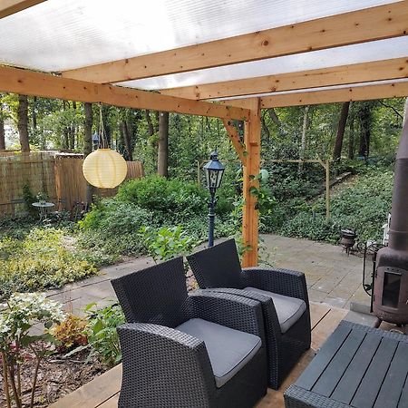 Chalet Met Veranda Aan Bosrand Vledder Zewnętrze zdjęcie