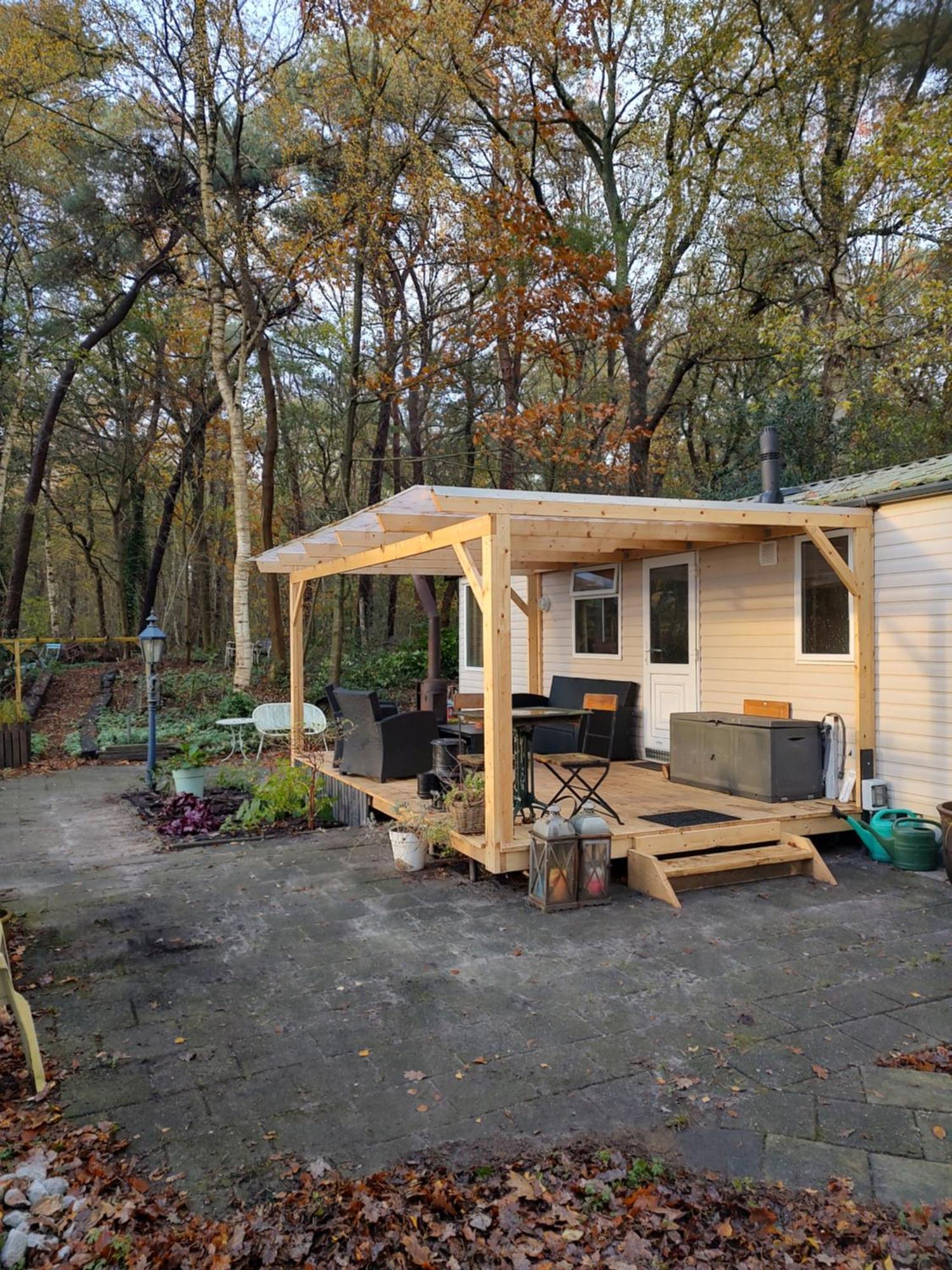 Chalet Met Veranda Aan Bosrand Vledder Zewnętrze zdjęcie