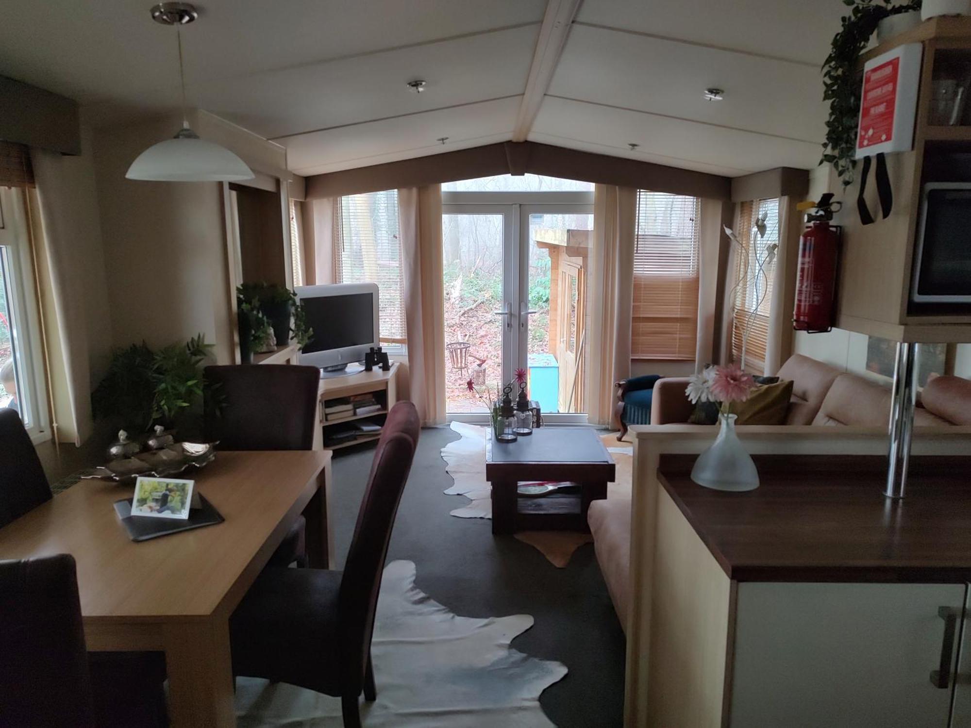 Chalet Met Veranda Aan Bosrand Vledder Zewnętrze zdjęcie