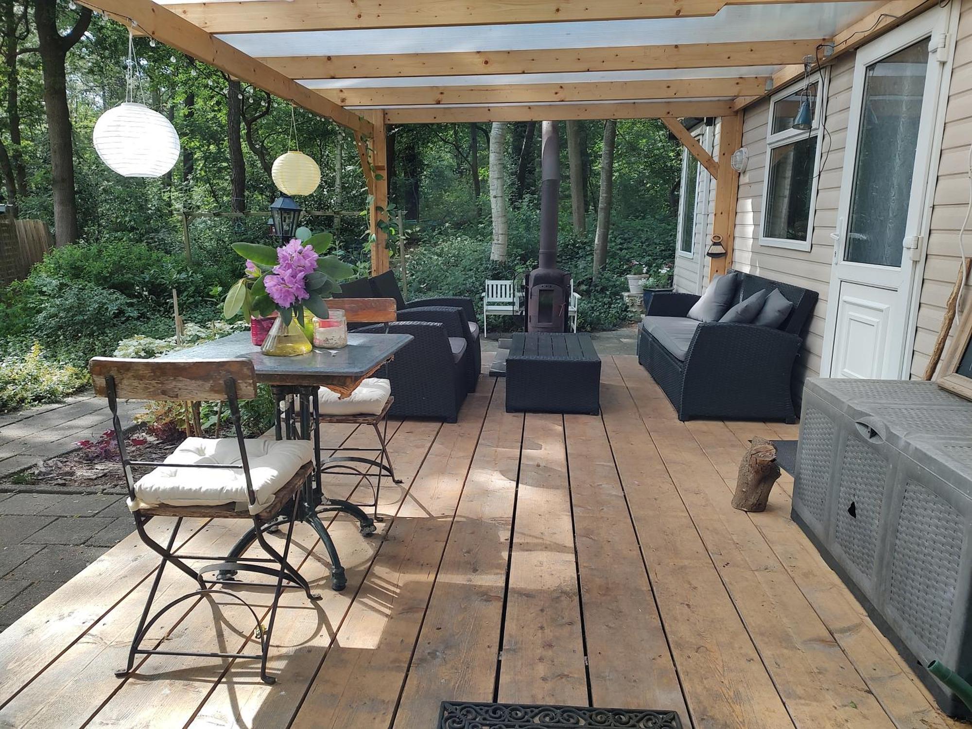 Chalet Met Veranda Aan Bosrand Vledder Zewnętrze zdjęcie